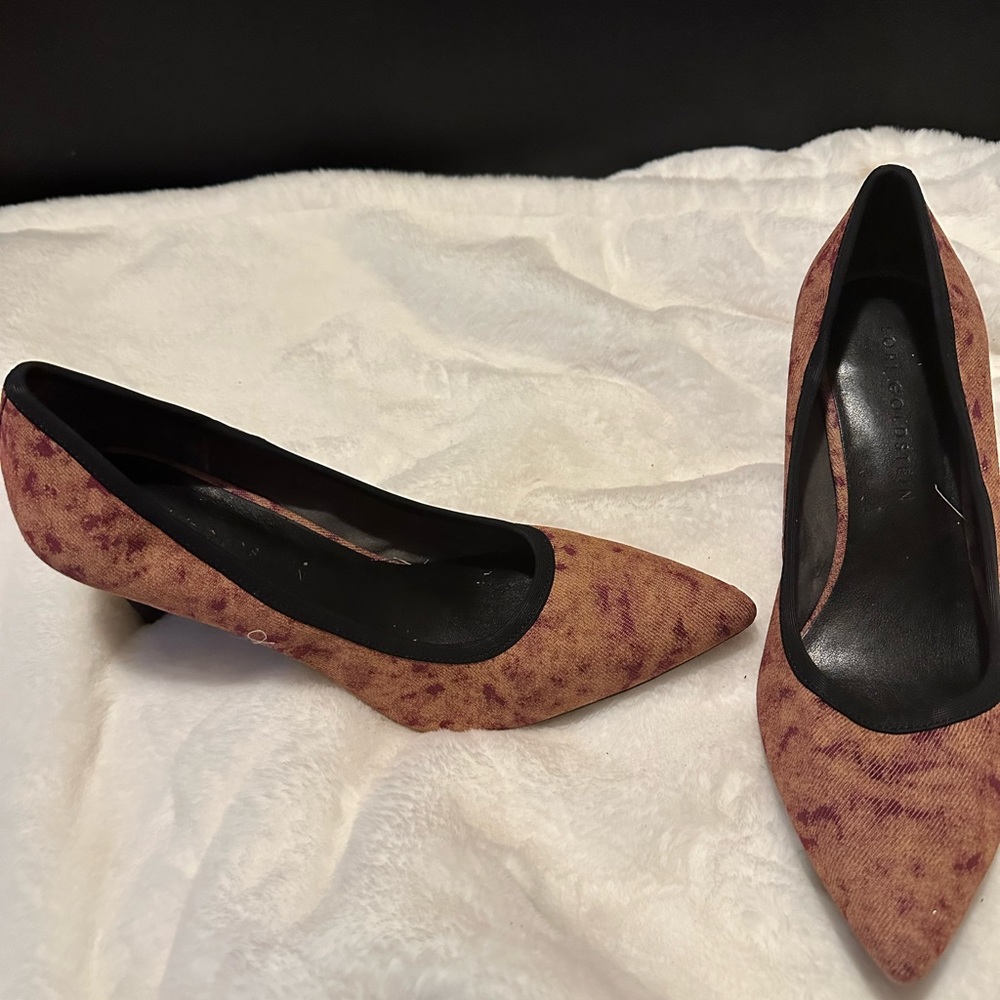 Lori Goldstein heels